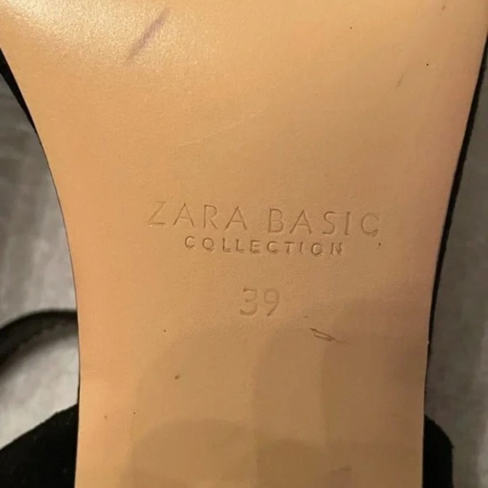 SOLD Zara Black Gold New High Heeled with Chain Sandals, Sz 8/39 - Picture 10 of 11